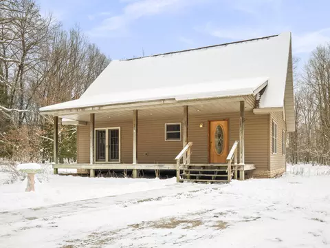 7547 W 7 Mile Rd, Irons, MI 49644