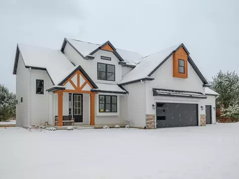 2633 Ashford Trl, Portage, MI 49024