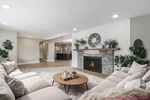Living - 333 E 120th St, Grant, MI 49327 photo 4 of 8