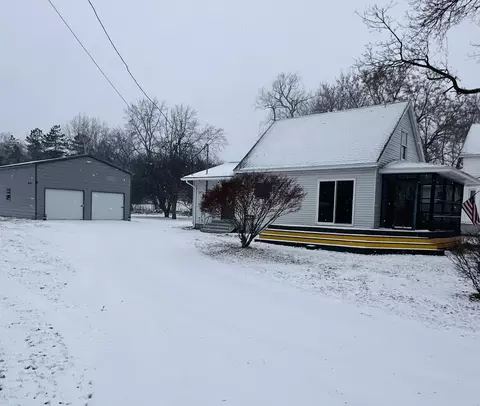 121 Water St, Belding, MI 48809