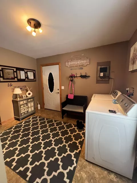 121 Water St, Belding, MI 48809 photo 16