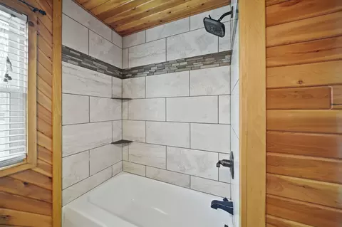 137 Bradley Dr, Jackson, MI 49201 photo 23