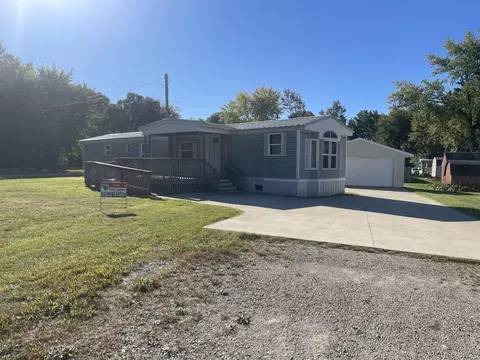 7959 Sunnydell Dr, Parma, MI 49269