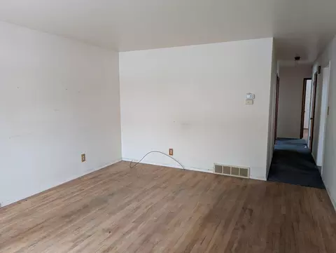 1438 Eagle St, Niles, MI 49120 photo 3