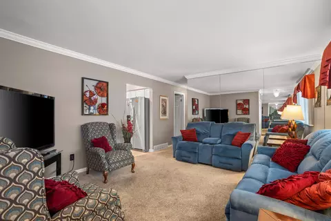 9709 Roosevelt St, Taylor, MI 48180 photo 7
