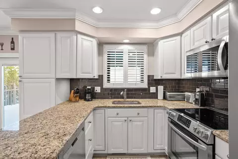 9709 Roosevelt St, Taylor, MI 48180 photo 3
