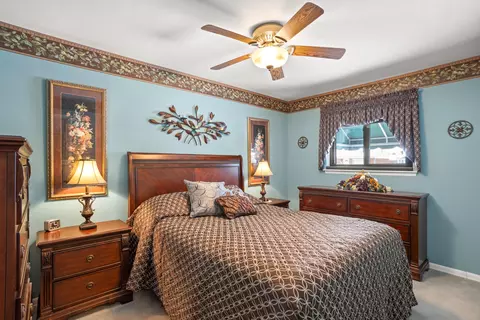 9709 Roosevelt St, Taylor, MI 48180 photo 8