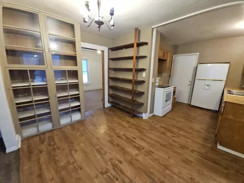 7 Avenue B, Springfield, MI 49037 photo 6