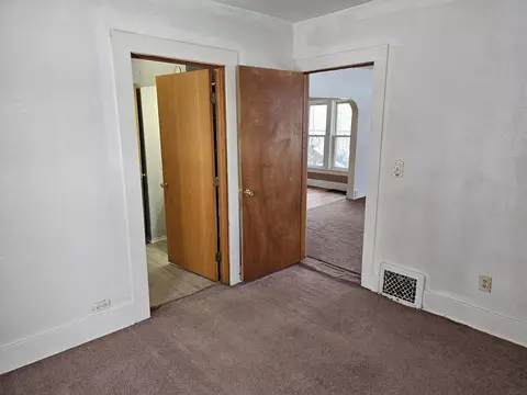 7 Avenue B, Springfield, MI 49037 photo 12