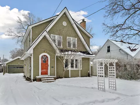 710 Ardmore St SE, Grand Rapids, MI 49507