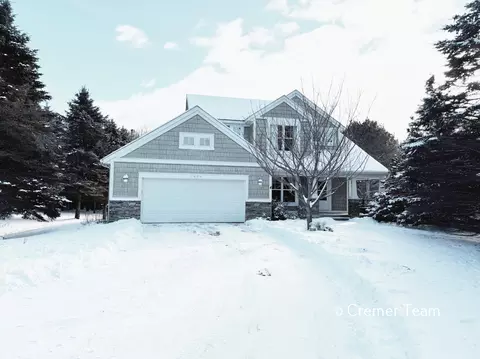 7800 Robertsons Run Dr NE, Rockford, MI 49341