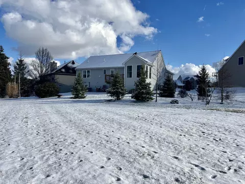 3733 Bristol Dr, Dexter, MI 48130 photo 4
