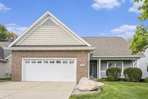 2669 Stone Valley Ln, Kalamazoo, MI 49009