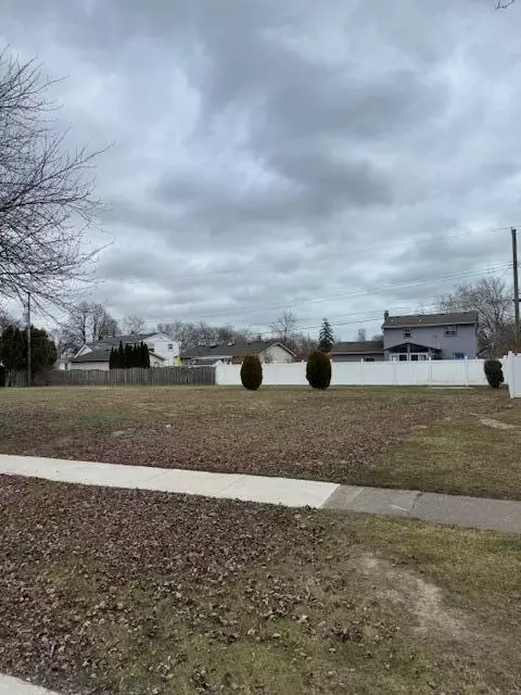 1234 John L Dr, Monroe, MI 48162 photo 3
