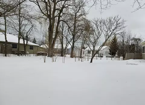 Michigan Drive, South Haven, MI 49090