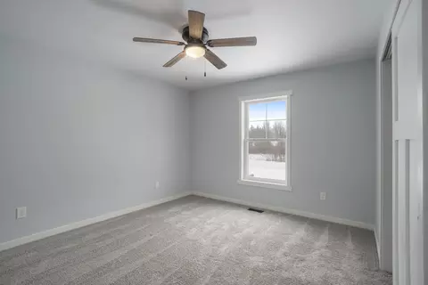 219 Corwin Meadows Dr, Lawrence, MI 49064 photo 15