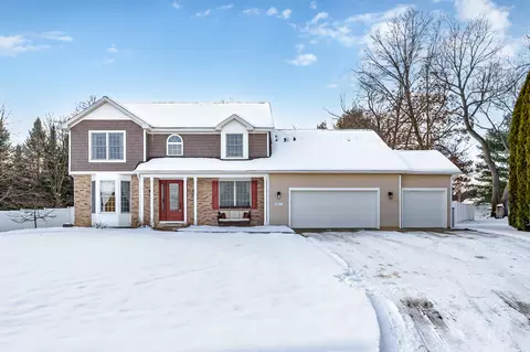 6677 Belgian Ave, Kalamazoo, MI 49009