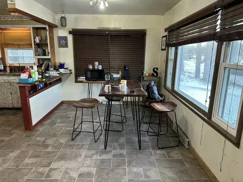165 Wells St, Constantine, MI 49042 photo 4