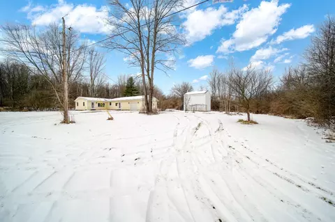 5884 Horace Rd, Jackson, MI 49201