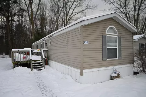 1281 E Pontaluna Lot Apt 125 Rd, Norton Shores, MI 49456
