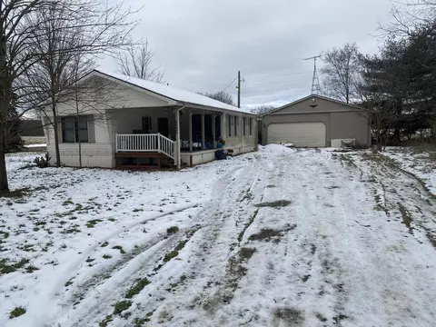 54482 Flatbush Rd, Marcellus, MI 49067