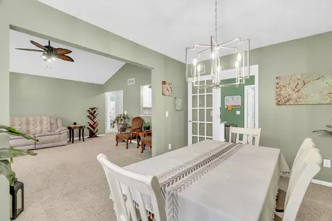 696 Cobblestone Trl, Howell, MI 48843 photo 17