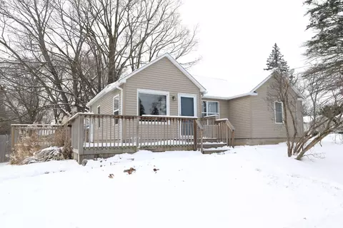 1030 N Jefferson St, Hastings, MI 49058