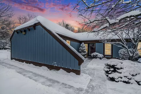2237 Edington Dr SE #118, Grand Rapids, MI 49508