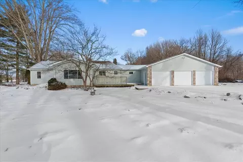 8020 7 Mile Rd, Battle Creek, MI 49014