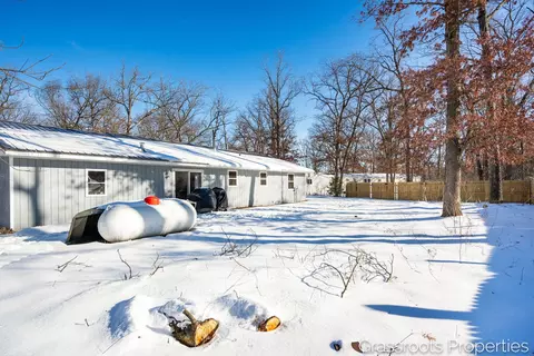 1478 Schondel St, White Cloud, MI 49349 photo 6