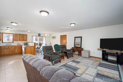 1478 Schondel St, White Cloud, MI 49349 photo 12