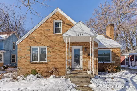2529 Eastern Ave SE, Grand Rapids, MI 49507