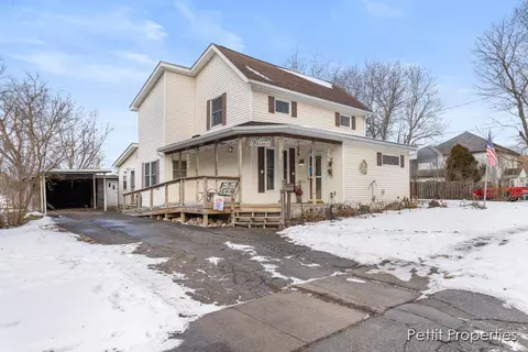 505 Spring St, Durand, MI 48429