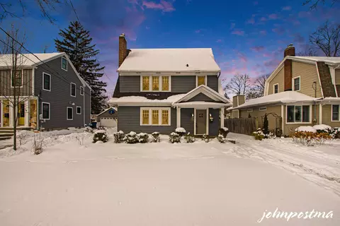 919 Maxwell Ave SE, Grand Rapids, MI 49506