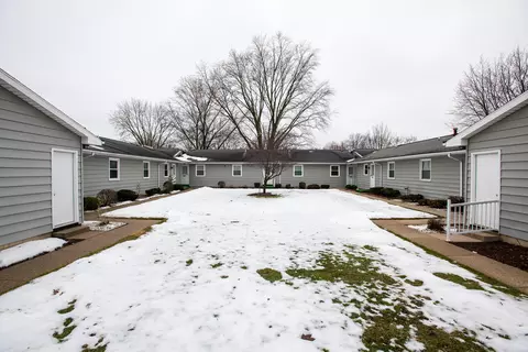 902 Andover Ct SE, Kentwood, MI 49508