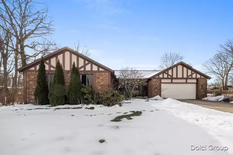 3840 40th St SW, Grandville, MI 49418
