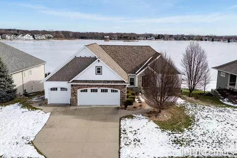 2206 Byron Shores Dr SW, Byron Center, MI 49315