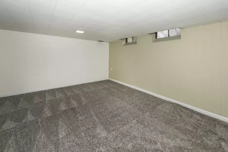  708 Cornell Rd, Ypsilanti, MI 48197 photo 35