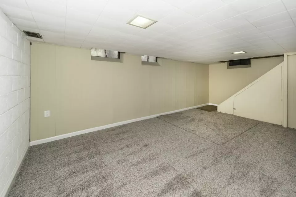  708 Cornell Rd, Ypsilanti, MI 48197 photo 38