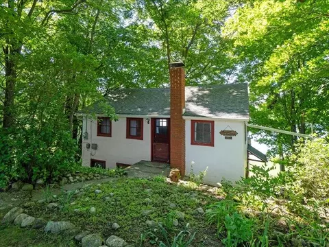 Exterior - 4142 Beach Dr, Reading, MI 49274 photo 3 of 26