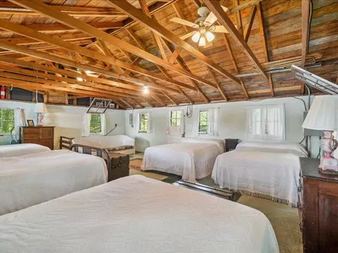 Bedroom - 4142 Beach Dr, Reading, MI 49274 photo 4 of 8