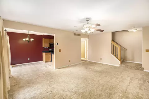 143 Commons Cir, Saline, MI 48176 photo 10