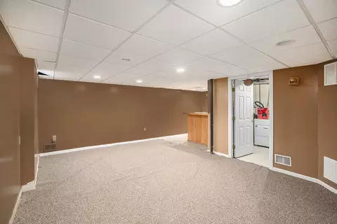 143 Commons Cir, Saline, MI 48176 photo 26