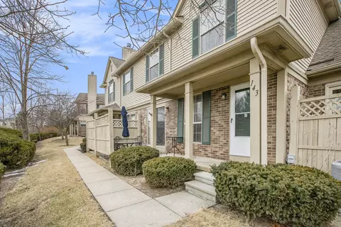 143 Commons Cir, Saline, MI 48176 photo 5