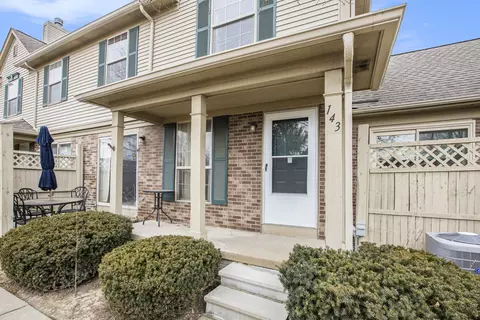 143 Commons Cir, Saline, MI 48176 photo 7