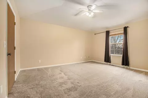 143 Commons Cir, Saline, MI 48176 photo 19