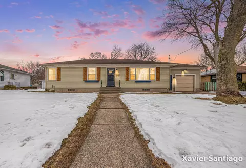 4134 Illinois Ave SW, Wyoming, MI 49509