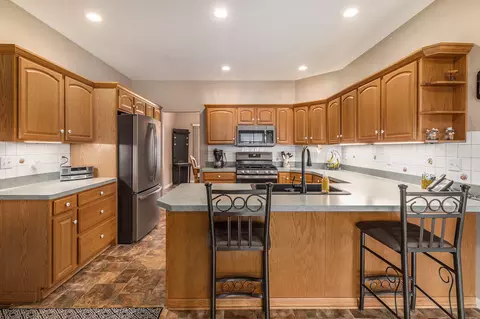 1480 Wetherby Rd, Jackson, MI 49201 photo 2