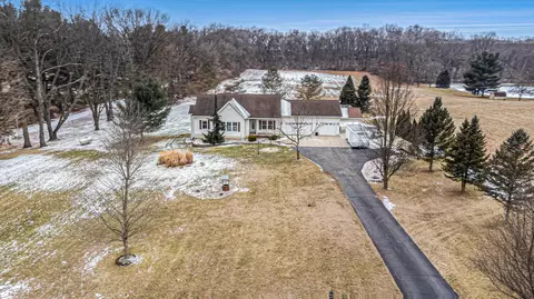 1480 Wetherby Rd, Jackson, MI 49201