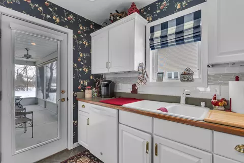 805 Sunburst Dr, Jackson, MI 49203 photo 11